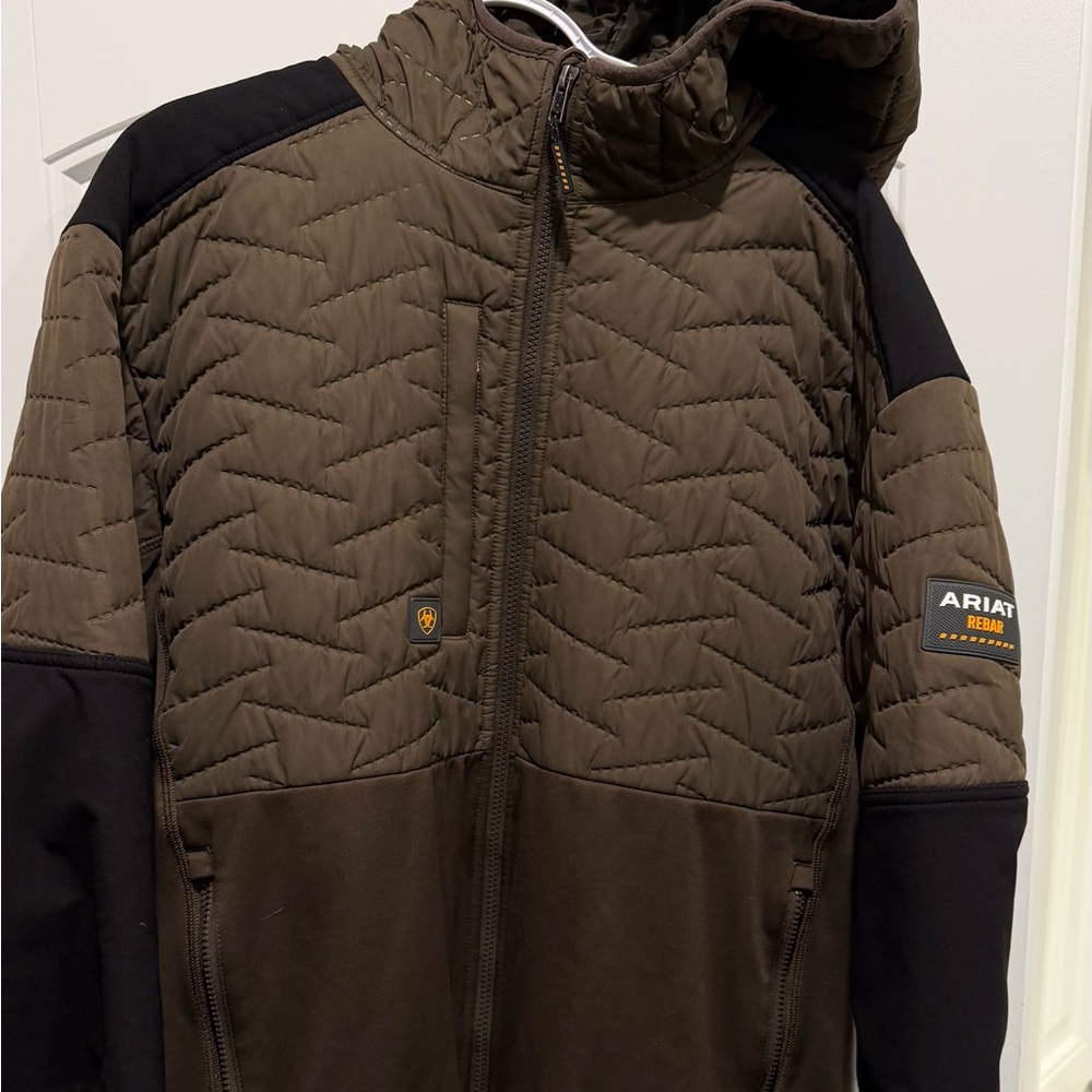 Ariat Men's Dark Brown and Black Puffer Jacket